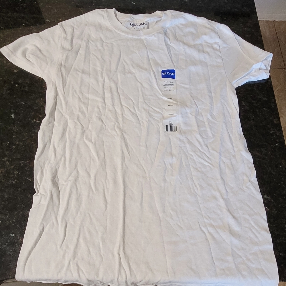 Gildan White Short Sleeve Tee Classic Crew Neck